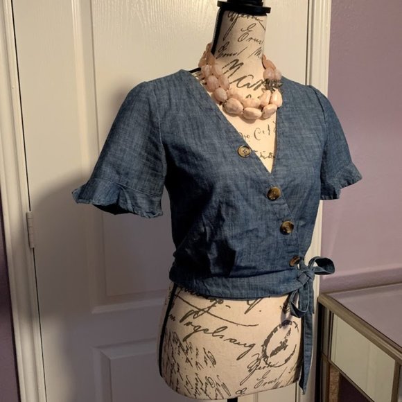 Francesca's Collection Chambray Wrap Crop Top - Picture 8 of 12